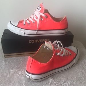 Converse Low Top Sneakers